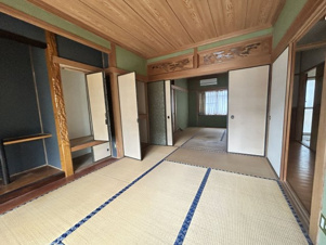 勝立売家【和室】使い勝手の良い続き間の床の間付の和室です！！