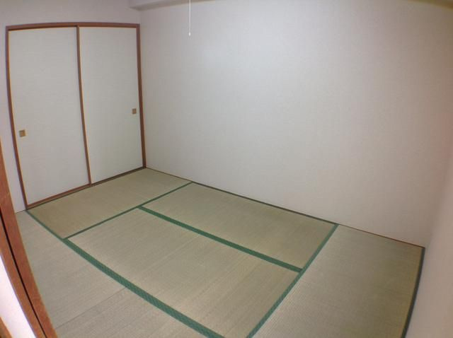 イタニティ壱番館【和室】