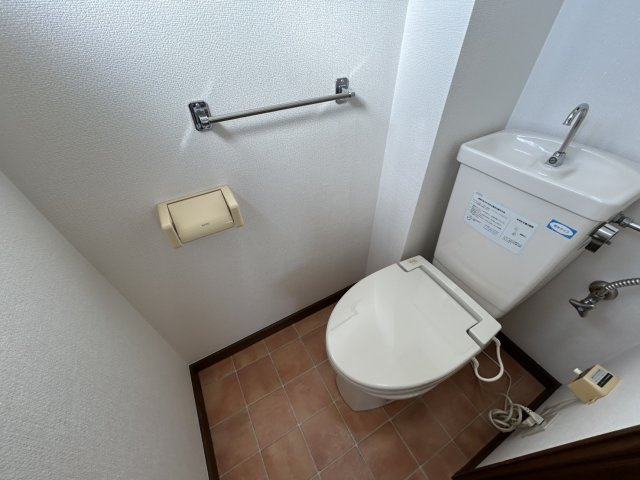 コーポハイビスカス（１階部分）【トイレ】