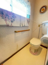 盛岡市松園１丁目の中古一戸建【トイレ】