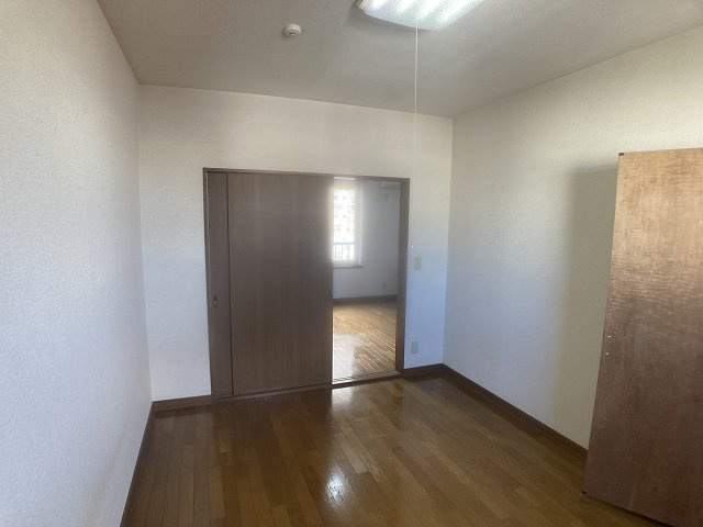 ハイツＴＯＭＯ【寝室】