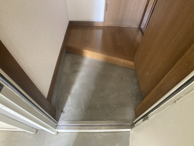 ハイツＴＯＭＯ【玄関】