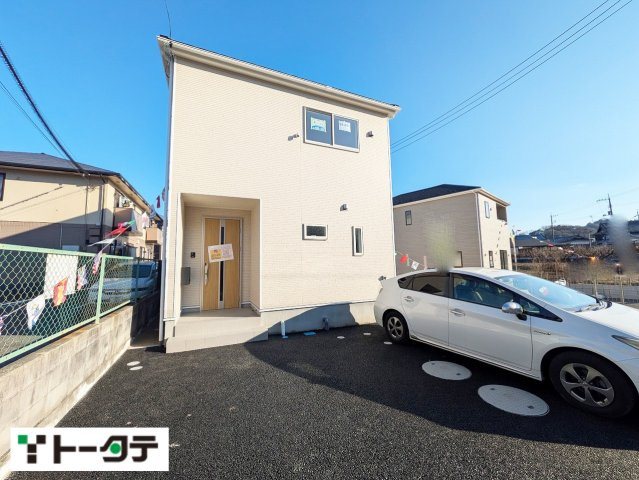 白を基調としたシンプルな外観です。