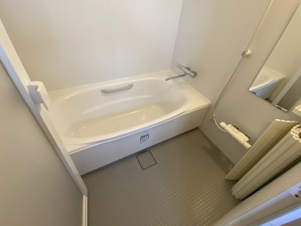 西１５条南２丁目リースハウス【浴室】