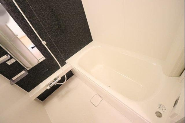 ウィット 水戸【浴室】追い焚き給湯式浴室（浴室換気乾燥機付）