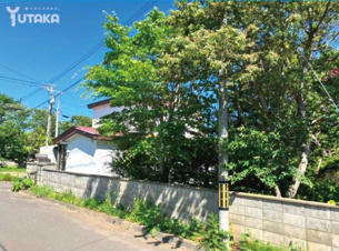 白樺台2丁目23-1売地【前面道路含む現地写真】