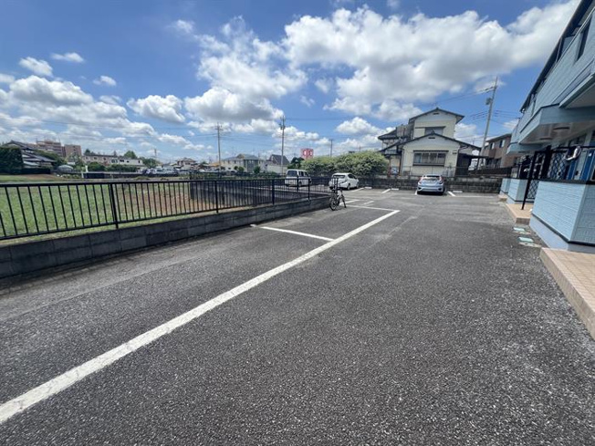 駐車場入口になります。
