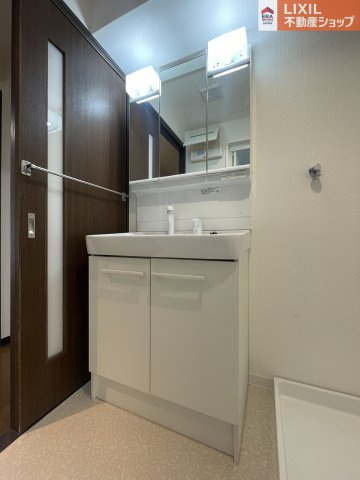 ライオンズマンション姫路西今宿【独立洗面台】現地撮影。ぜひご見学ください♪