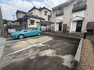 ＤＵＰＬＥＸ 国王３３【駐車場】