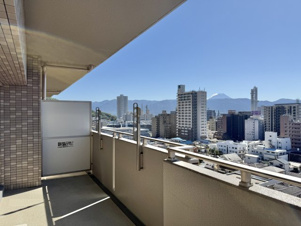 サーパス朝日通り【バルコニー】