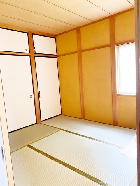 御嵩町南山台貸家【和室】2階和室