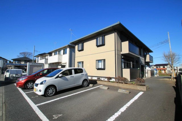 駐車場もゆったり！