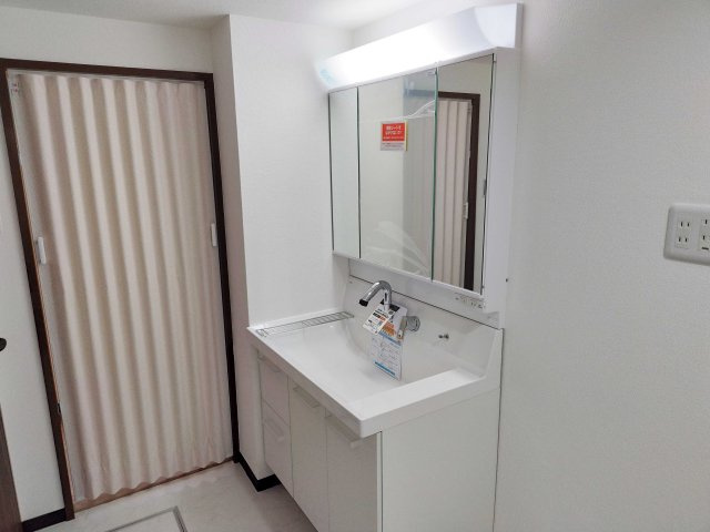 藤沢台第一住宅 306棟【独立洗面台】