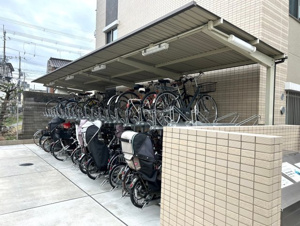 パラドール四条梅津