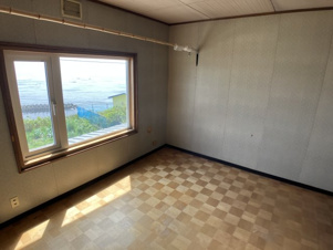 米町4丁目6-10，14，16売家【洋室】