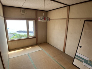 米町4丁目6-10，14，16売家【洋室】