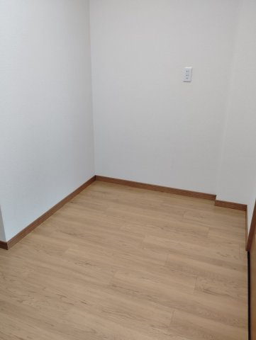 サンプレイス【洋室】