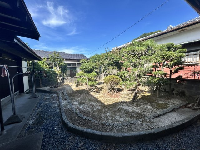 荒尾市万田売家【庭】お庭は拡張すれば駐車場として利用できます！