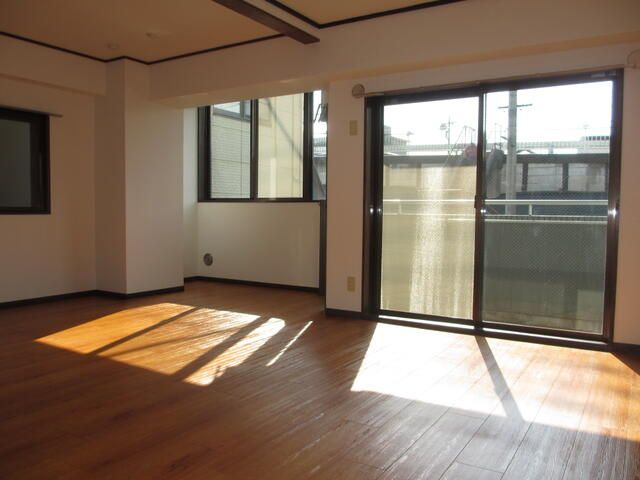 マサルマンション【居間・リビング】