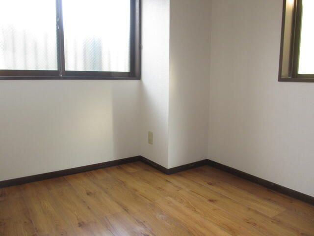 マサルマンション【洋室】