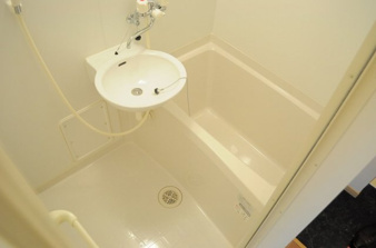 レオパレスカトレア【内装】