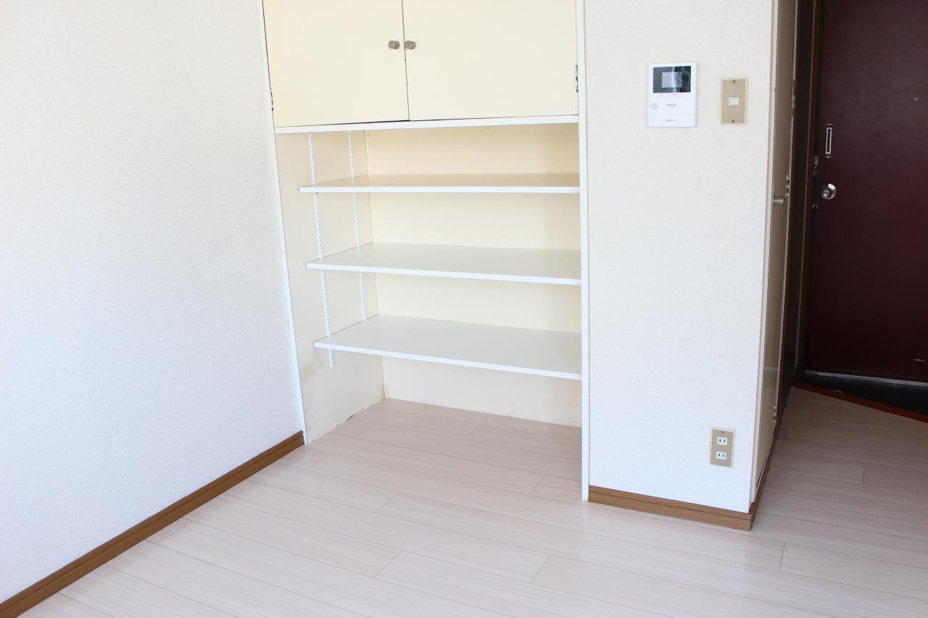 可動式ラック付き(お部屋によって仕様が違います)