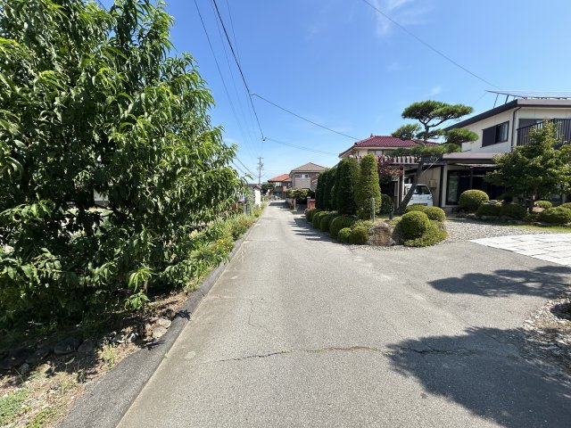 伊那市上の原土地【周辺】西側道路