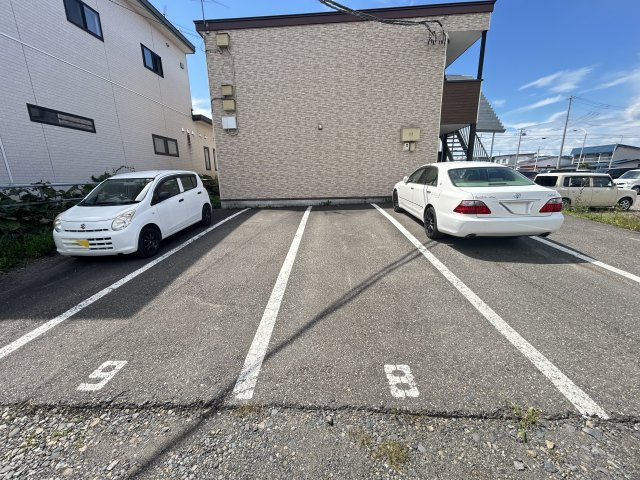 ＫＳ【駐車場】