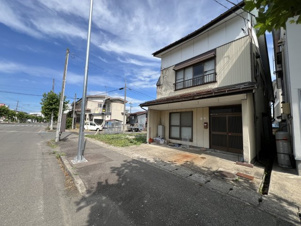 清川町売地【前面道路含む現地写真】建物は解体後引渡です