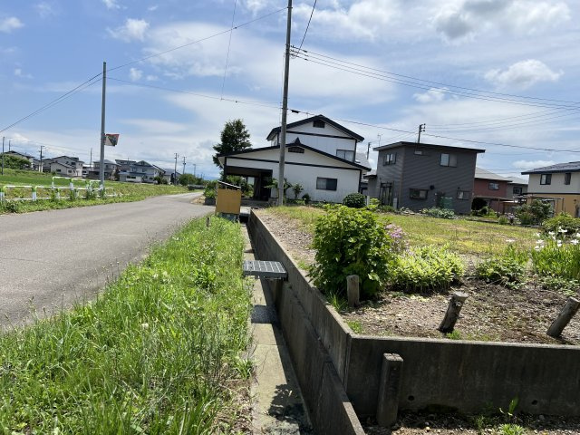 横手市雄物川町字出向売地【外観】