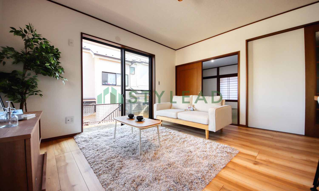 横浜市戸塚区前田町の中古一戸建【居間・リビング】