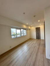 エスポワール堀川【洋室】