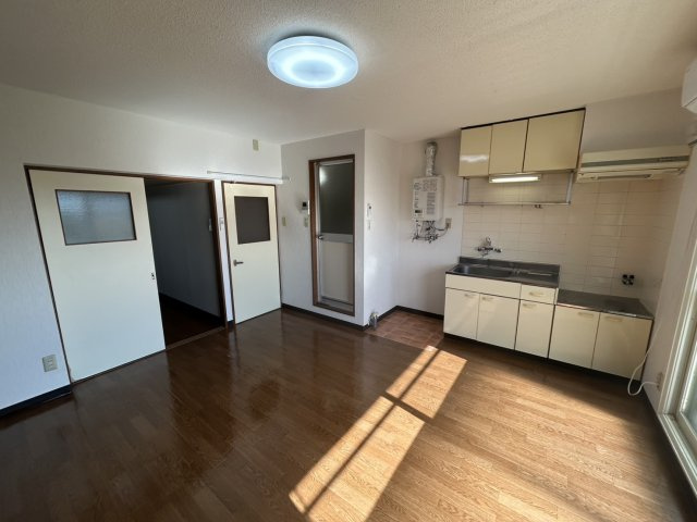 Ｆｏｎｔａｎａ【居間・リビング】