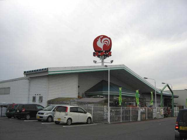 クローバーＡ【周辺】ホームセンターまで180ｍ