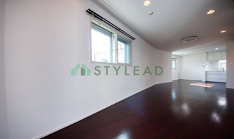 川崎市川崎区元木２丁目の中古一戸建【居間・リビング】