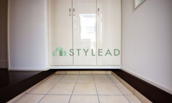 川崎市川崎区元木２丁目の中古一戸建【玄関】