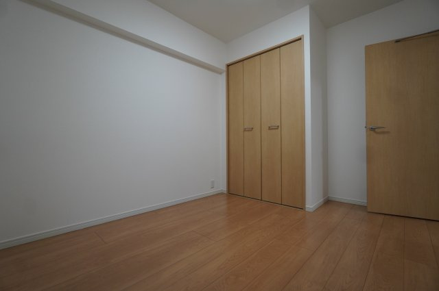 ライオンズマンション西川口第5【寝室】