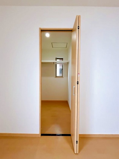 清須市朝日五条　中古戸建【収納】