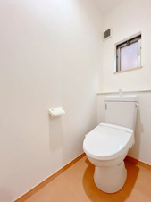 清須市朝日五条　中古戸建【トイレ】