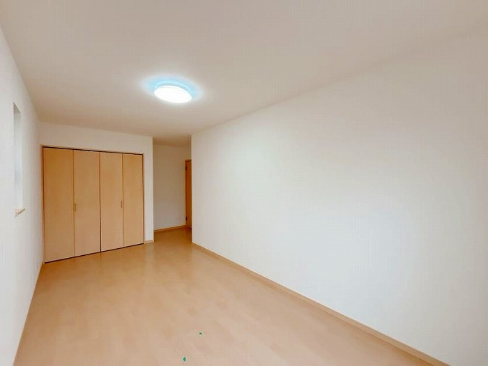 清須市朝日五条　中古戸建【洋室】