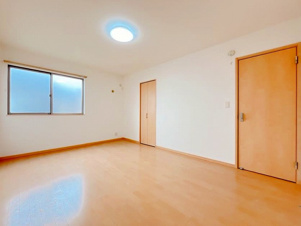 清須市朝日五条　中古戸建【洋室】