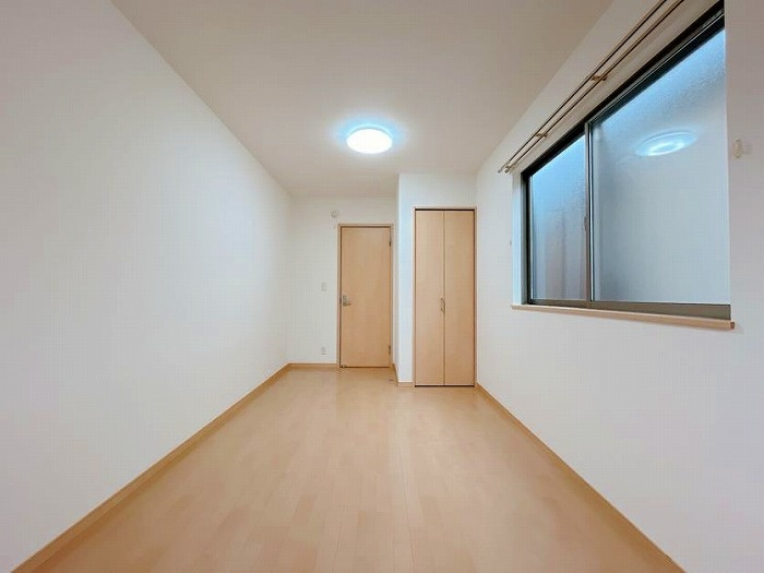 清須市朝日五条　中古戸建【洋室】