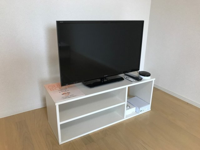 クレイノ西山【その他】32型液晶ＴＶ付き。家具家電付きでお手軽1人暮らし