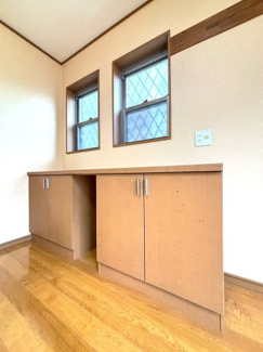 リビング備え付けの収納スペースです。