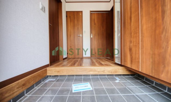 横浜市戸塚区前田町の中古一戸建【玄関】