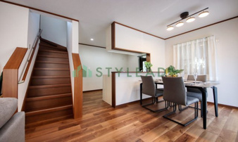 横浜市戸塚区前田町の中古一戸建【居間・リビング】