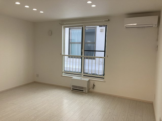 グランディール大通【居間・リビング】