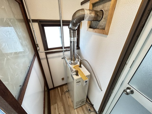 Ｍ西１８南２貸家【洗面所】