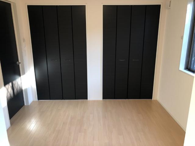 ラッキーコート【寝室】寝室