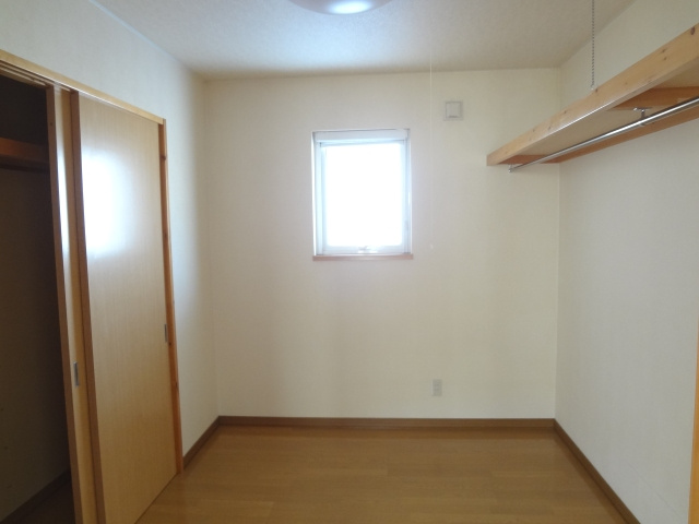 アルバータ２１５【寝室】